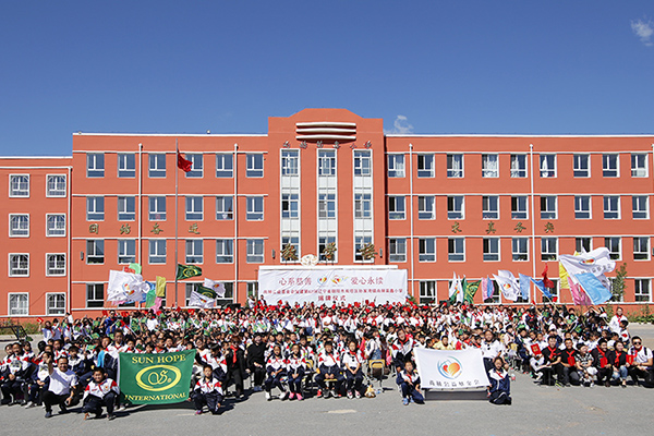 第62所 朝阳市双塔区孙家湾镇乐竞（中国）苗鑫小学